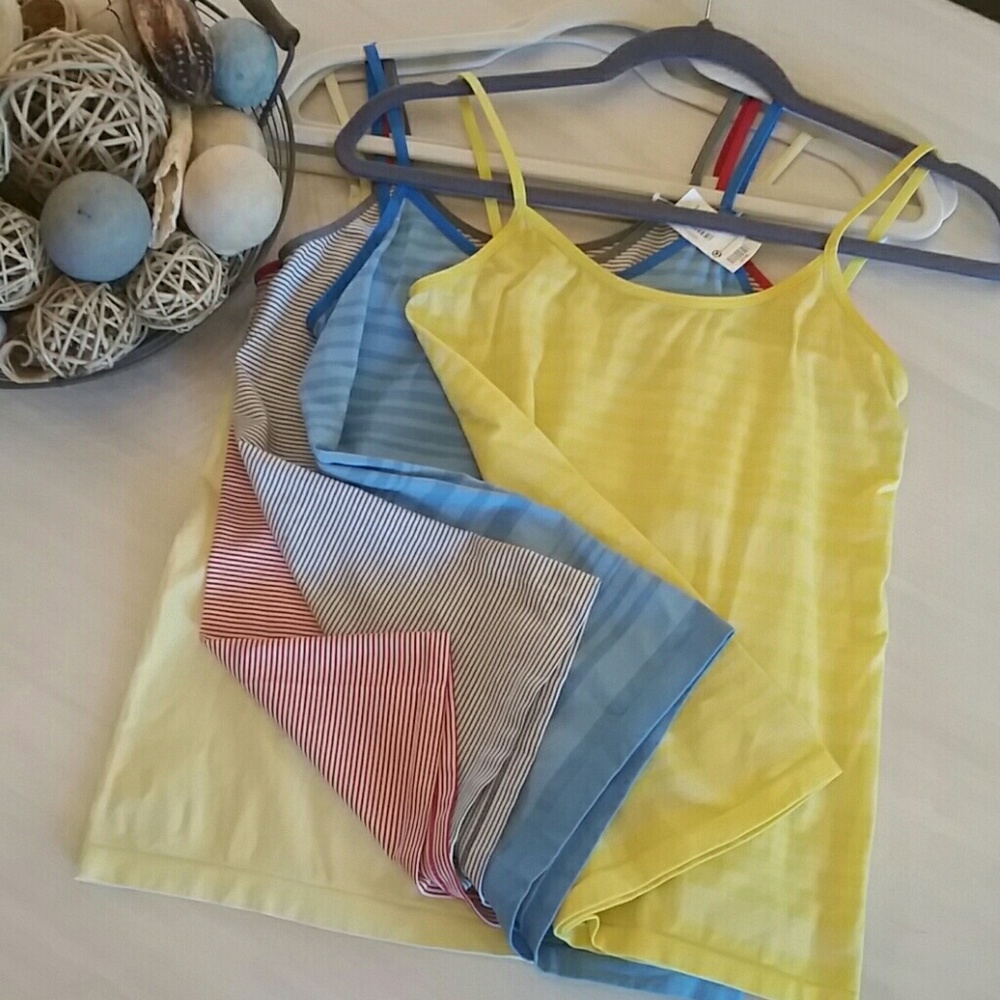 The Limited layering tank L